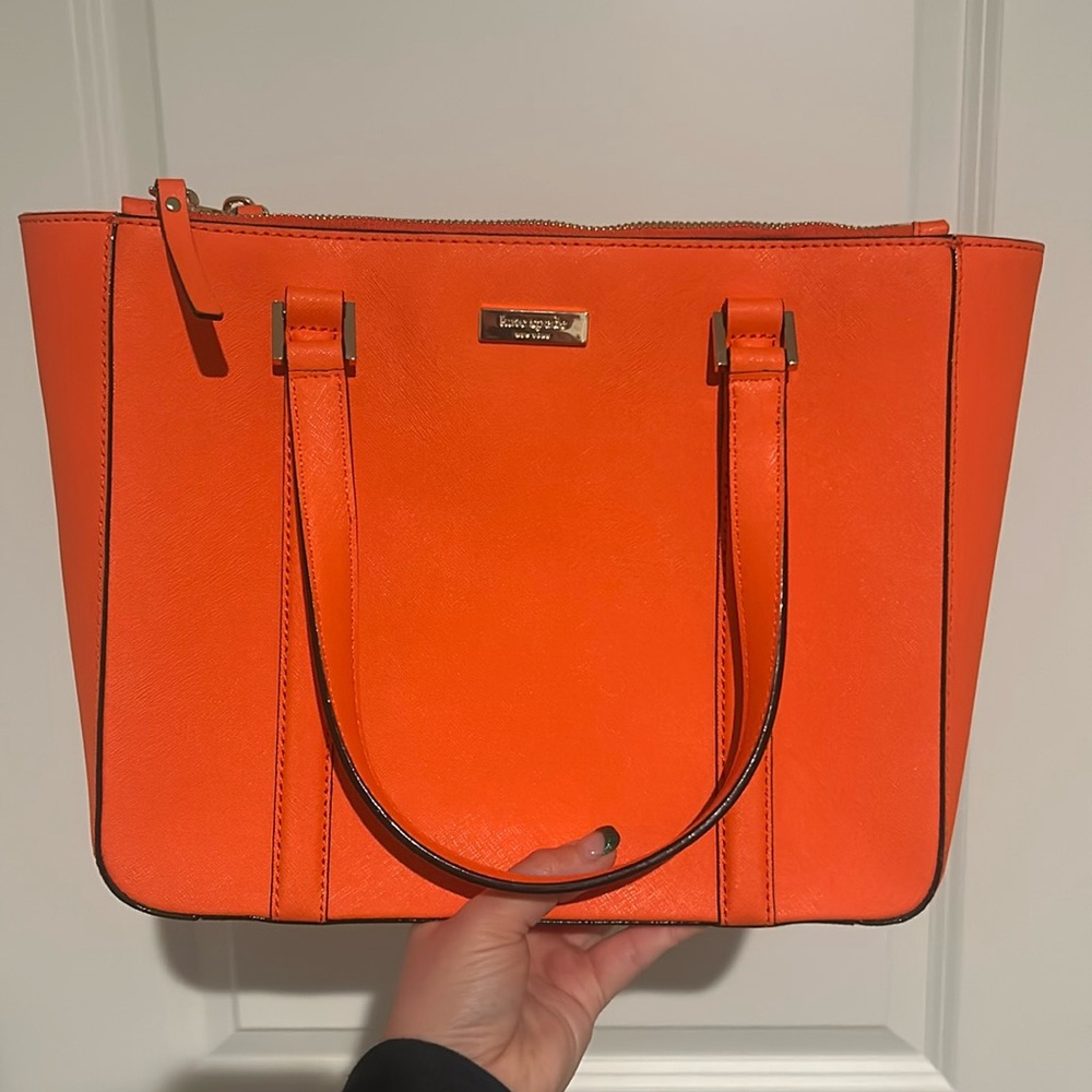 BRAND NEW KATE SPADE ORANGE TOTE